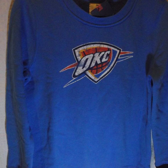 NWT - Women's NBA OKC Thunder Heavyweight Crew Neck Sweatshirt - Small - Picture 6 of 11